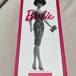 Reproduction 1961 silkstone Barbie Brownie Bubblecut